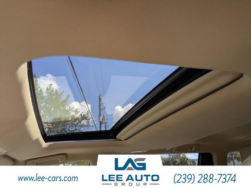 Used 2019 Toyota Highlander Limited image 19