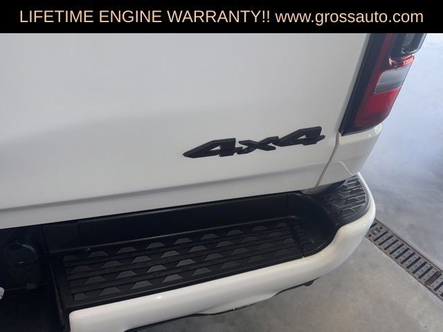 Used 2023 RAM 1500 Big Horn AWD/4WD image 14