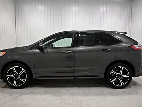 Used 2019 Ford Edge ST w/ Convenience Package AWD/4WD image 26