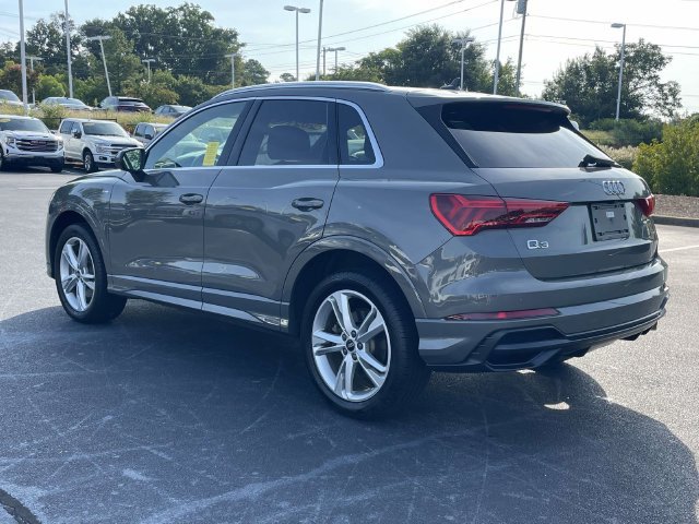 Used 2021 Audi Q3 2.0T Premium Plus w/ Premium Plus Package AWD/4WD image 5