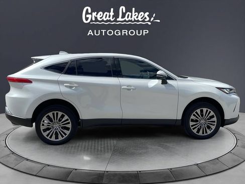 Used 2024 Toyota Venza Limited AWD/4WD image 6