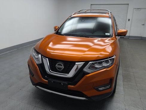 Used 2019 Nissan Rogue SL w/ Premium Package AWD/4WD image 15