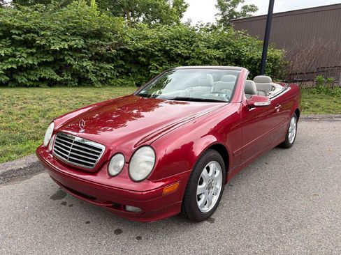 Used 2000 Mercedes-Benz CLK 320 Cabriolet image 12