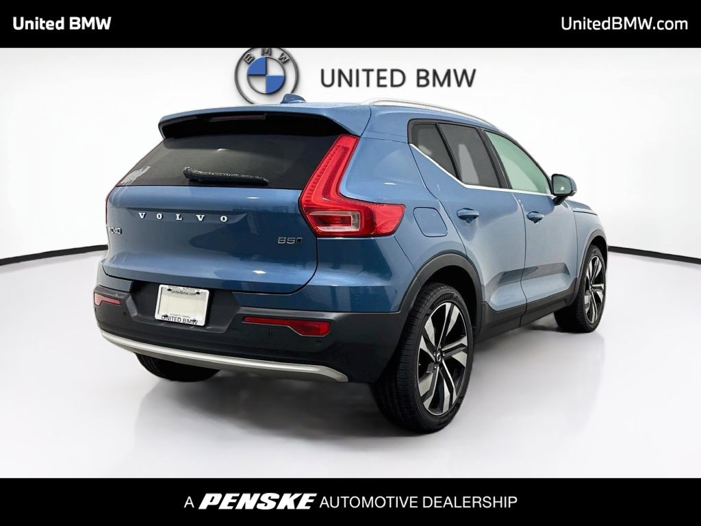 Used 2024 Volvo XC40 B5 Plus w/ Protection Package Premier AWD/4WD image 4