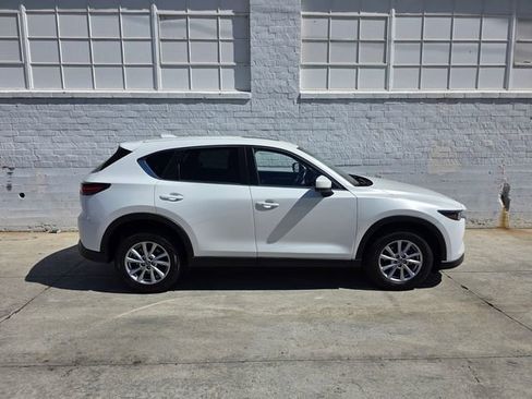 Used 2023 MAZDA CX-5 AWD 2.5 S w/ Preferred Package image 3
