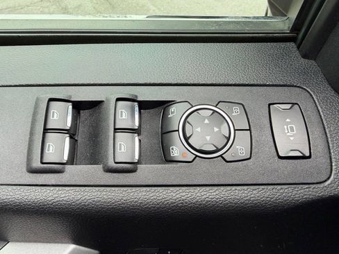 Used 2019 Ford F350 Platinum w/ Platinum Ultimate Package image 15