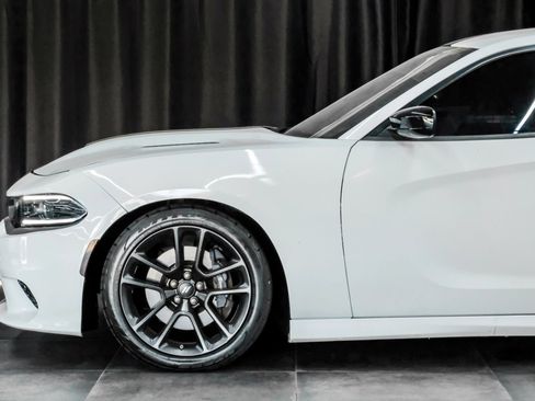 Used 2023 Dodge Charger Scat Pack w/ Technology Group RWD image 12
