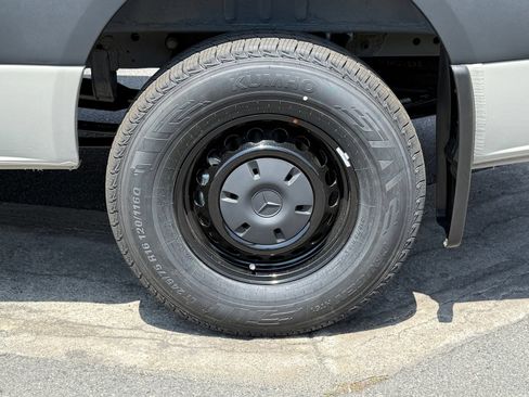 New 2026 Mercedes-Benz Sprinter 2500 image 15