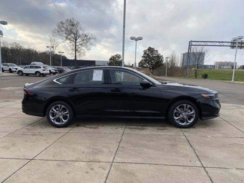 Used 2024 Honda Accord EX image 13