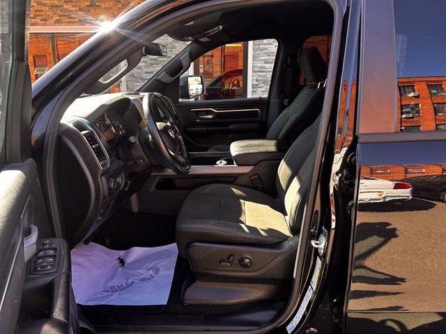 Used 2024 RAM 1500 Big Horn AWD/4WD image 15