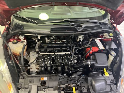 Used 2015 Ford Fiesta SE w/ Equipment Group 201A FWD image 15