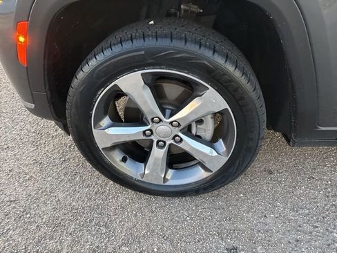 Used 2021 Jeep Grand Cherokee L Limited w/ Trailer Tow Package image 23