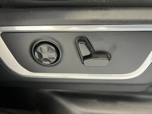 Used 2020 RAM 1500 Laramie w/ Sport Appearance Package AWD/4WD image 32