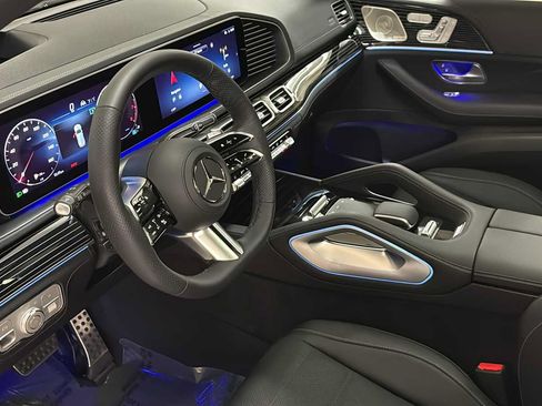 New 2026 Mercedes-Benz GLS 580 4MATIC image 27