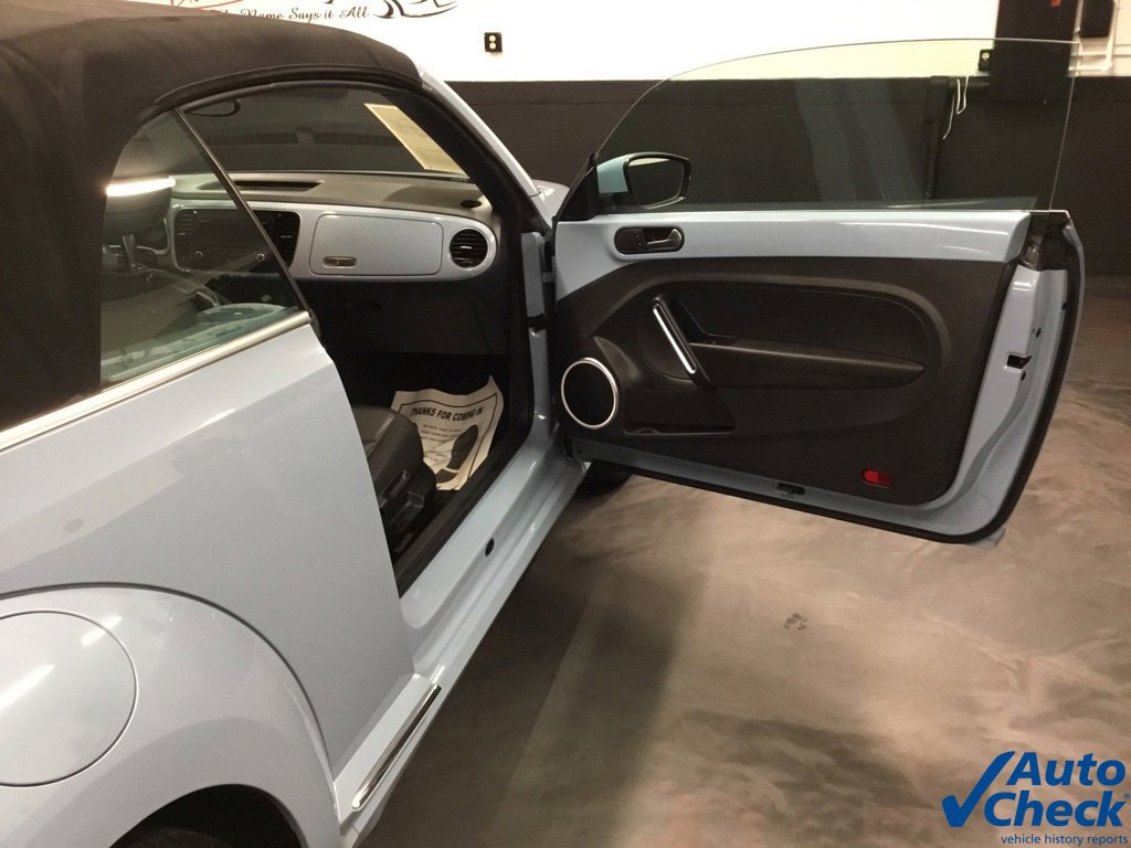 Used 2013 Volkswagen Beetle 2.5 FWD image 39