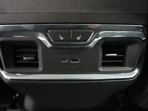 New 2026 GMC Sierra 2500 Denali w/ Denali Reserve Package image 16