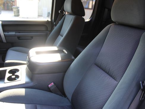 Used 2011 Chevrolet Silverado 1500 LT w/ All-Star Edition RWD image 15