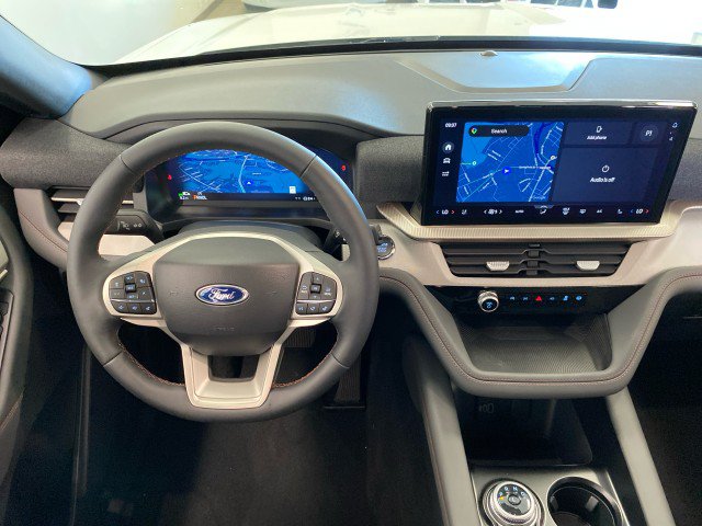 New 2027 Ford Explorer Active w/ Active Comfort Package AWD/4WD image 13