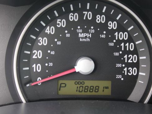 Used 2007 Kia Sedona LX image 8