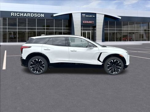 Used 2024 Chevrolet Blazer EV RS image 6