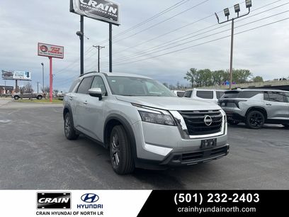 Used 2025 Nissan Pathfinder SV