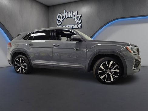 Used 2025 Volkswagen Atlas Cross Sport SEL Premium R-Line AWD/4WD image 4