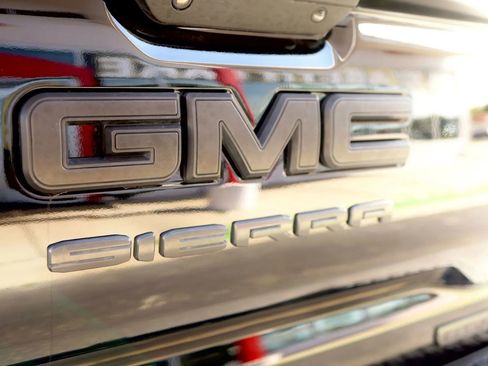 Used 2020 GMC Sierra 1500 Elevation image 33