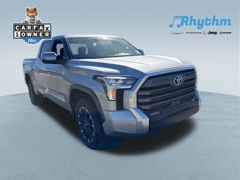 Used 2025 Toyota Tundra Limited image 1