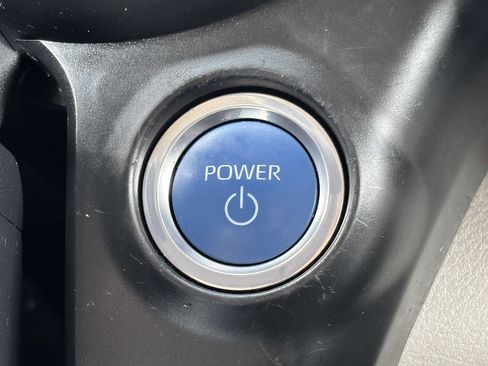 Certified 2023 Toyota Sienna Limited FWD image 42