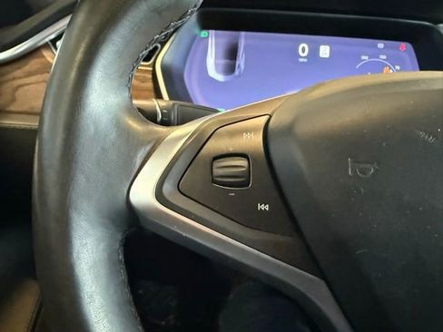 Used 2018 Tesla Model S 100D AWD/4WD image 16