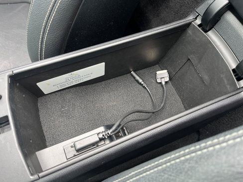 Used 2012 Mercedes-Benz SLK 350 image 39