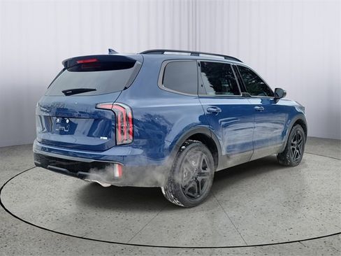 Certified 2025 Kia Telluride EX X-Line image 2