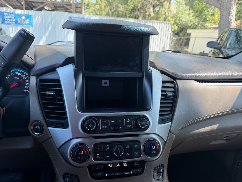 Used 2017 GMC Yukon SLT w/ Open Road Package RWD image 21