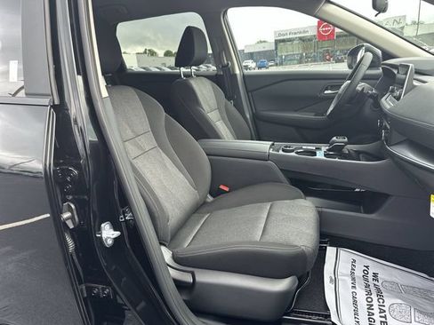 New 2026 Nissan Rogue SV w/ Cold Weather Package AWD/4WD image 29