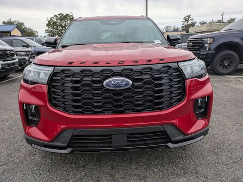 New 2026 Ford Explorer ST-Line w/ ST-Line Street Pack image 9
