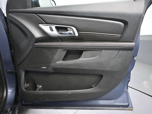Used 2014 GMC Terrain SLE FWD image 37