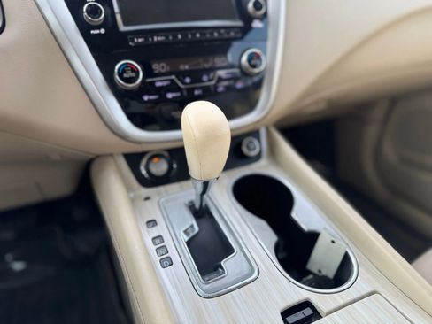 Used 2016 Nissan Murano S image 29