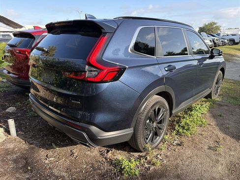 Used 2025 Honda CR-V Sport Touring image 9