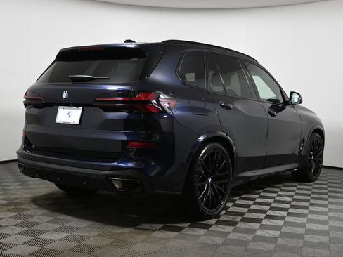 Certified 2025 BMW X5 xDrive40i w/ M Sport Package image 7