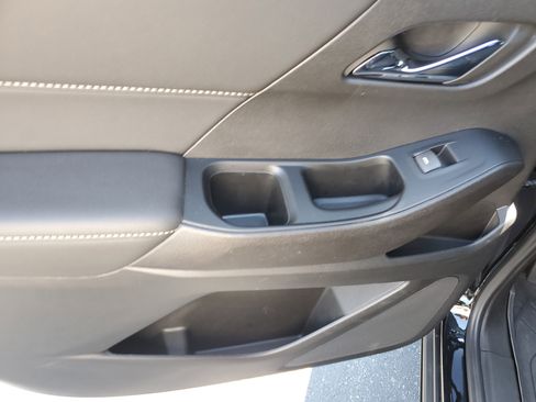 Used 2023 Chevrolet Traverse LT w/ LPO, Floor Liner Package image 15