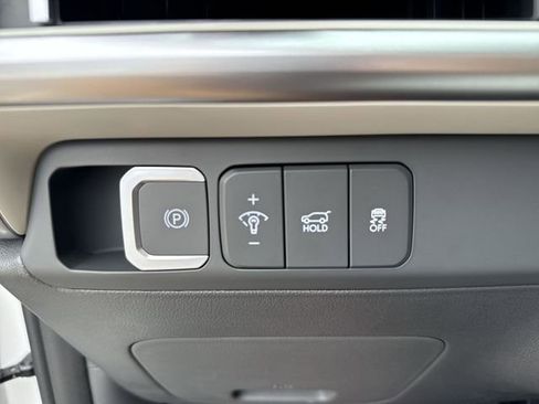 New 2026 Hyundai Santa Fe SE image 36