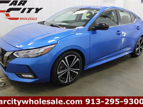 Used 2022 Nissan Sentra SR image 1