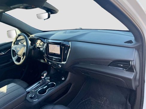 Used 2023 Chevrolet Traverse RS w/ LPO, Cargo Package FWD image 31