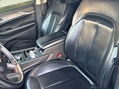 Used 2021 Jeep Grand Cherokee L Limited image 7