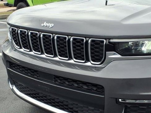Used 2023 Jeep Grand Cherokee L Limited image 34