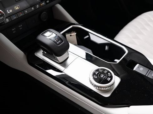 New 2025 Mitsubishi Outlander AWD image 20