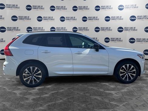 Certified 2023 Volvo XC60 B5 Plus image 6