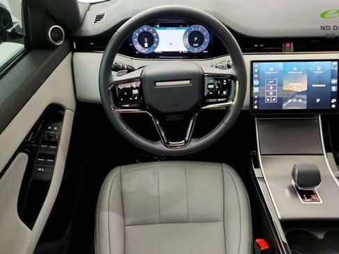 Used 2026 Land Rover Range Rover Evoque S AWD/4WD image 52