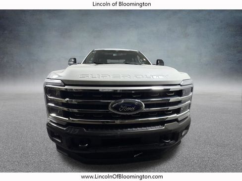 Used 2025 Ford F250 King Ranch w/ FX4 Off-Road Package AWD/4WD image 11