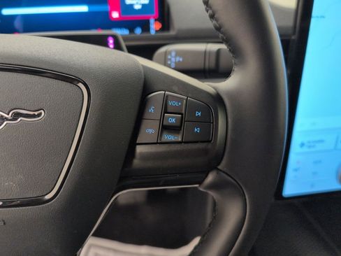 Used 2025 Ford Mustang Mach-E Select image 41